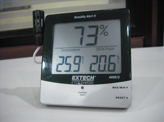 เครื่องเตือน อุณหภูมิ+ความชื่นHumidity Alert II