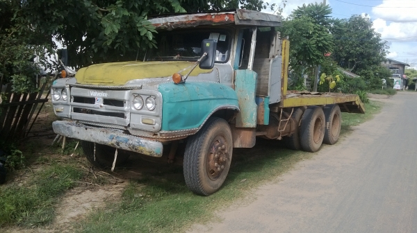 ขายรถสิบล้อหัวยาว