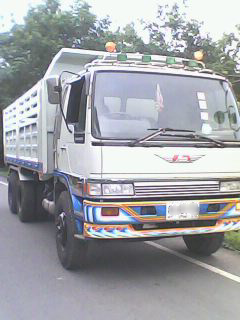 ขายรถบรรทุกสิบล้อดั๊มพ์ แชสซี KT725 หัวสิงไฮเทค เครื่อง HO7C 185 แรง 2 เพลา ด.เหล็ก เบรกจิฟฟี่