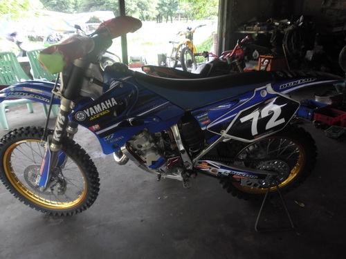 เพื่อนสนิทฝากขาย YZ แรงสุด กับ NINJA 2012  ครับ ต่อลองได้
