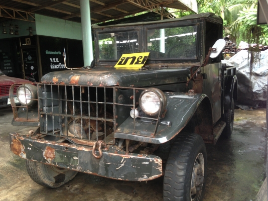 Jeepแมกกาเธอร์