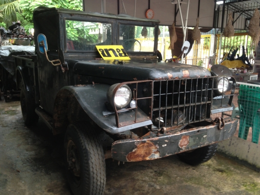 Jeepแมกกาเธอร์ Jeepแมกกาเธอร์