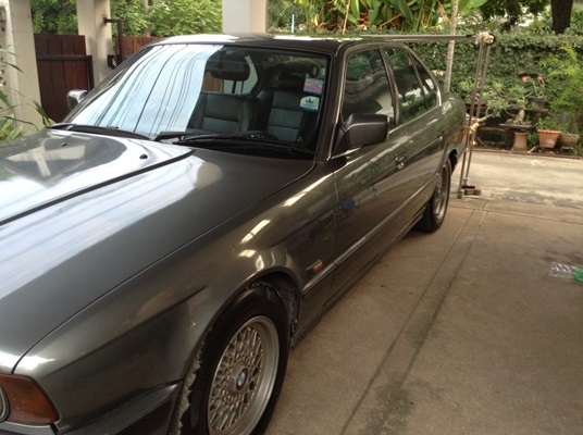 ขายbmw e34 520i