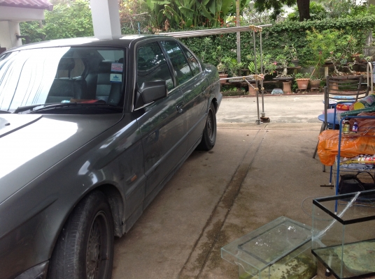 ขายbmw e34 520i