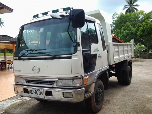 ขายด่วน รถ6ล้อกลาง รถประกอบฮีโน่ FC142A เครื่อง HO7Cเทอร์โบ