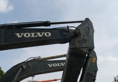 ขายด่วน ขายถูก VOLVO 210 สภาพพร้อมใช้งาน ขายด่วน ขายถูก VOLVO 210 สภาพพร้อมใช้งาน