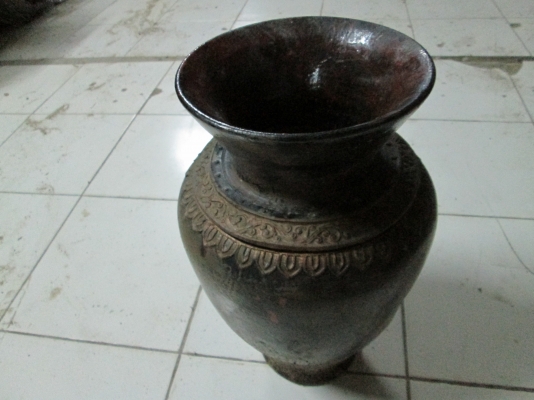 ผมเรียกไม่ถูกครับท่านผู้ชม   อันละ900บาท   มี 1 ชิ้น  ทำจากไม้