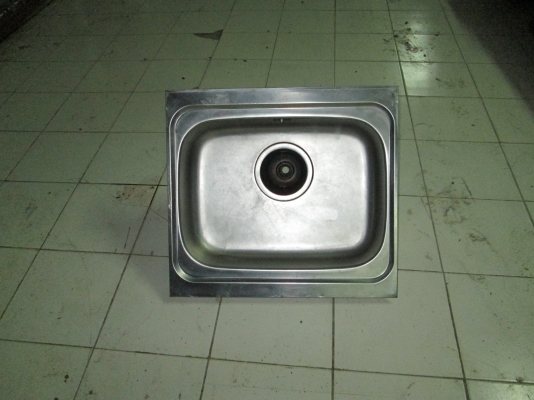ซิงค์ล้างจาน   หนา   กว้าง   พร้อมใช้      ขายถูก 800บาท