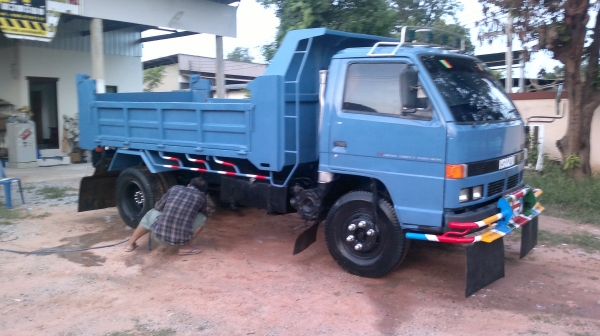 ขาย!!!!! เสี่ยสั่งลุย ISUZU NPR 115hp ดั้ม แอร์ เพาวเวอร์ เฟืองท้าย F สีใหม่ เครื่องดี ปั้มเช็คใหม่ คัสซีสวย  ขายด่วน!!! เจ้าของขายเอง