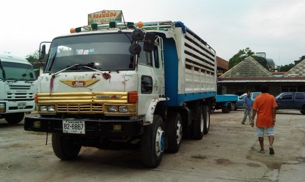 ขายรถ ฮีโน่ FM 227 ซูโม่ 12 ล้อ 220 hp 2คานหน้า