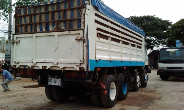 ขายรถ ฮีโน่ FM 227 ซูโม่ 12 ล้อ 220 hp 2คานหน้า