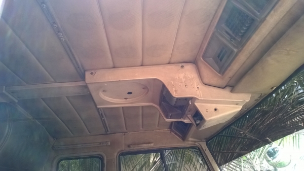 10ล้อรั้วไม้มะค่า1เพลาFN215Kเครื่อง165แรงสภาพยังสวย...พร้อมใช้..