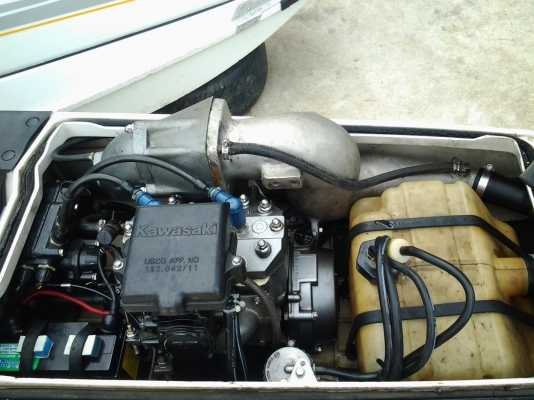 ขายเรือยืนkawasaki550มีสองลำ ขายเรือยืนkawasaki550มีสองลำ