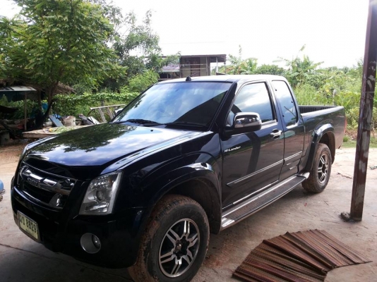 ขายด่วน  อิชุชุ   ดีแม็ค  แพ็ททีนัม 2500 เทอโบ  ตัวสูง  ปี 2553    สีดำ  รถบ้านรถไม่ได้ล้างเฉยๆๆครับ