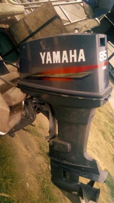 เครื่องเรือ Outboard Yamaha 85 แรงม้า เครื่อง 2 จังหวะ 90000 บาท