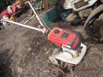 ขาย--เครื่องพรวนดิน MITSUBISHI: MM220 มือสองญี่ปุ่น ขนาดกระทัดรัด เพียง 8,500 บาท