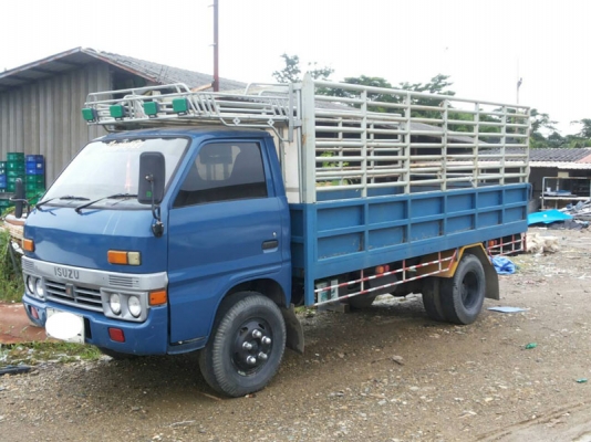 Isuzu PL100 วางเครื่อง 110 แรง ลงเล่มแล้ว คัสซีสวยจัด ยางพร้อม เครื่องแน่น ใช้งานได้เลย