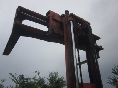 ขาย-รถยก โฟล์คลิฟท์ มือสองนำเข้าญี่ปุ่น TOYOTA 4FGL 10 ขนาด 1 ตัน รุ่นงาสไลด์ได้ พร้อมใช้งาน