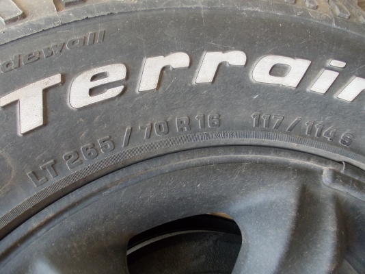 ยาง BF all 265-70-16 ปี09