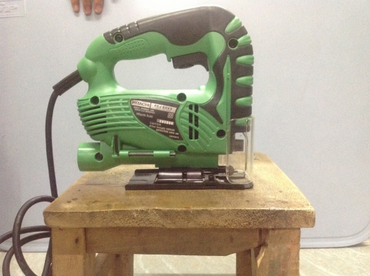 เลื่อยจิ้กซอว์ Hitachi สภาพ 98\% เลื่อยจิ้กซอว์ Hitachi สภาพ 98\%