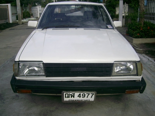 ขายรถโตโยต้าKE70 เครื่อง1300ccเกียร์ออโต้  เครื่องดี ช่วงล่างดี แอร์เย็นติดแก๊สLPGแล้ว ใช้ได้ 2 ระบบภายในสวยหุ้มใหม่แล้วไม่มีขาด เครื่องเสียงDVD ,TV เอกสารพร้อมโอน