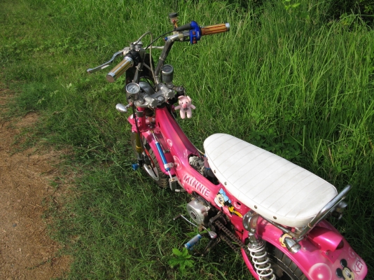 chaly สีชมพู เครื่อง110 สตาร์ตมือ ท่อนิตโต้ สุพรรณบุรี