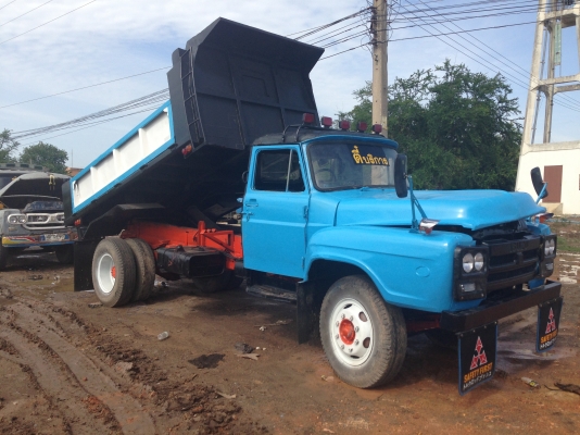 รายรถหกล้อดั้มหัวยาว เครื่องDA เฟืองถ้ายเดิม สภาพสวยพร้อมใช้งาน ราคาต่อรองได้