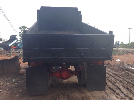 รายรถหกล้อดั้มหัวยาว เครื่องDA เฟืองถ้ายเดิม สภาพสวยพร้อมใช้งาน ราคาต่อรองได้