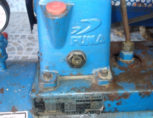 ขายปั๊มลมสายพาน puma 1/4 hp  พร้อมมอเตอร์มิตซู1/3