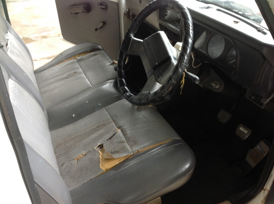 ขายมาสด้า1400 ปี93 เดิมๆ แอร์เย็น.เครื่องดี ไม่มีผุ ทะเบียนไม่ขาดลดสุดๆ43000