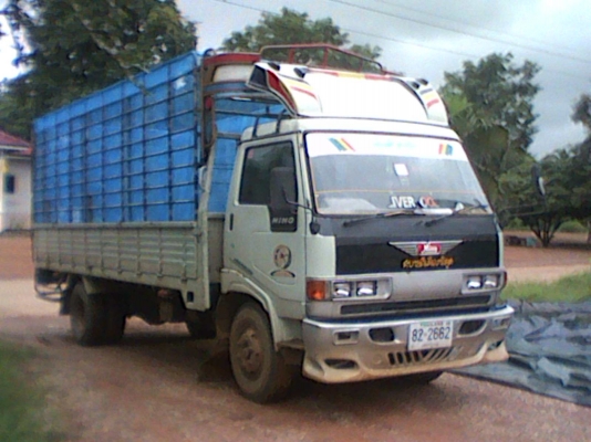 ขาย Hino FC 120 แรงม้า  สภาพพร้อมใช้