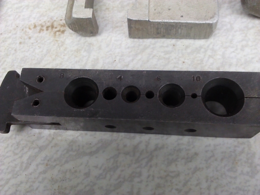 ชุดบานท่อ Perker ประกอบด้วย 4 ชิัน จับท่อได้หลายขนาด