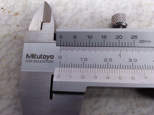 เวอร์เนีย MItutoyo  6 นิ้ว วัดกว้าง ลึก และรูใน ได้หมด มือสองสภาพใหม่มากพร้อมใช้