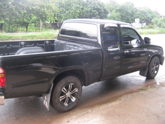 โตโยต้า ไฮลักไทเกอร์ คัมมอลเรล 2.5 D4D เทอโบ ปี 2547 (ช่วงนี้ฝนตกหนักทุกวัน รถไม่ได้ล้าง)