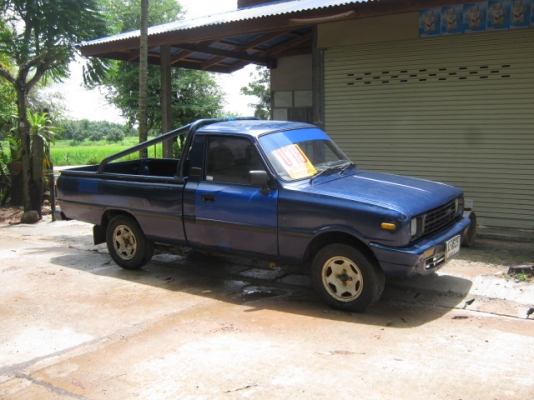 มาสด้า 1300  cdi  5 เกียร์  เอกสารครบ    ไม่มีผุ