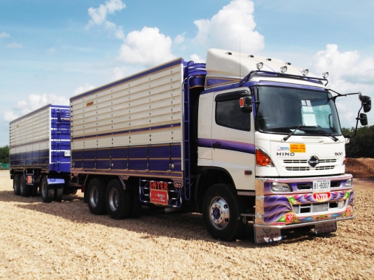 รับต่อกระบะรถบรรทุก กระบะอลูมิเนียม/เหล็ก พร้อมหัวรถใหม่ HINO/ISUZU มีจำนวนมาก เงื่อนไขซื้อผ่อนได้ สนใจติดต่อ 081-9832626,086-6772256