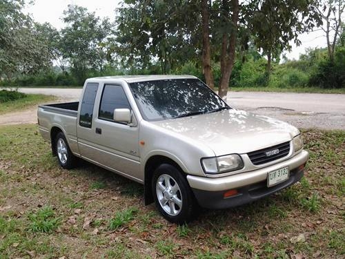 ขายอีซุซุSLXดราก้อนบ้านๆเดิมๆถ้าซื้อสดลด 245000 ด่วนๆ