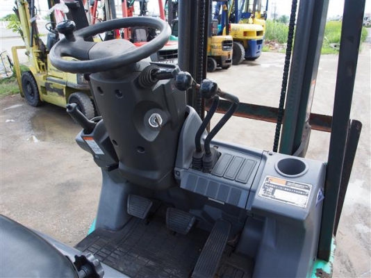 ** LOT 15/9/2556 ** MITSUBISHI FG15T-F25C เครื่องยนต์เบนซิล K15 เสา 3 เกียร์ AUTO สนใจติดต่อ 083-062-0223 ** LOT 15/9/2556 ** MITSUBISHI FG15T-F25C เครื่องยนต์เบนซิล K15 เสา 3 เกียร์ AUTO สนใจติดต่อ 083-062-0223