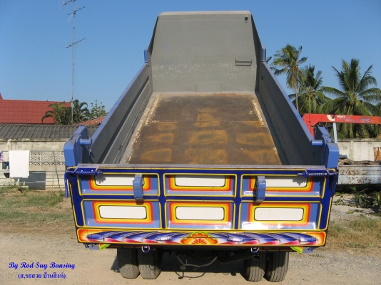 ขาย 6 ล้อดัมพ์ อีซูซุ NKR 130 แรง ปี 2003 สภาพสวย เครื่องแน่น คัสซีดี สนใจชมรถก่อนได้ครับ