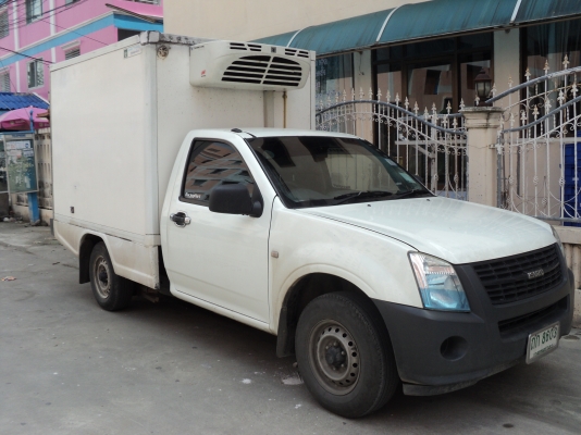 ขายรถกระบะบรรทุกตู้เย็น อิซูซุดีแม็กซ์