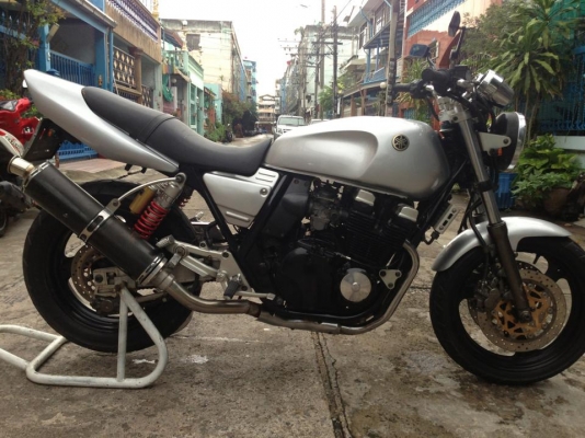 ต้ำพระราม2 ขายyamaha xjr400 ปี95 สภาพนางฟ้า หล่อหรูๆครับ