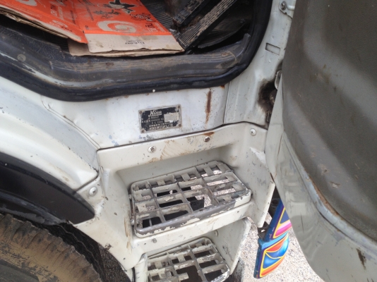 ขาย6ล้อดั๊มFF1Jยาง9.00ยาว3.8ม. เครื่อง210 สภาพพร้อมใช้ลุยงานได้เลย