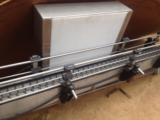 ขายเครื่องล้างขวด+เป่าแห้ง+เครื่องบรรจุ มีคลิป VDO การทำงานให้ดู