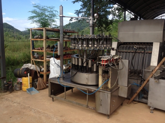 ขายเครื่องล้างขวด+เป่าแห้ง+เครื่องบรรจุ มีคลิป VDO การทำงานให้ดู