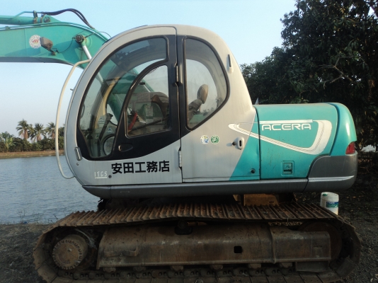 ขายด่วน KOBELCO SK 100-2.  mark v. นำเข้าเองจากญี่ปุ่นสวยเครื่องปั้มดี   สภาพดี  ยังไม่เคยใช้งานในไทยจ้า