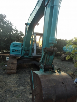 ขายด่วน KOBELCO SK 100-2.  mark v. นำเข้าเองจากญี่ปุ่นสวยเครื่องปั้มดี   สภาพดี  ยังไม่เคยใช้งานในไทยจ้า