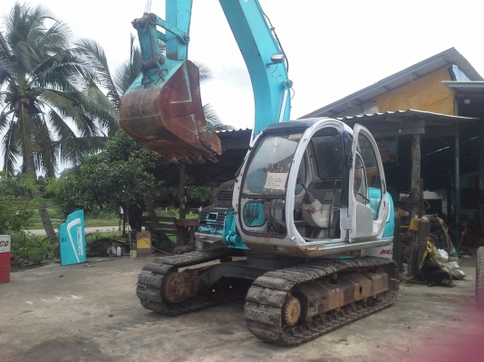 ขายด่วน KOBELCO SK 100-2.  mark v. นำเข้าเองจากญี่ปุ่นสวยเครื่องปั้มดี   สภาพดี  ยังไม่เคยใช้งานในไทยจ้า