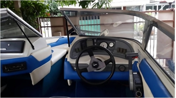 ขายเรือ Wellcraft รุ่น Excel 18 ฟุต นำเข้าจากอเมริกา สภาพดีพร้อมใช้งาน ขายเรือ Wellcraft รุ่น Excel 18 ฟุต นำเข้าจากอเมริกา สภาพดีพร้อมใช้งาน