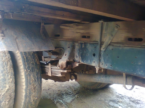 ขายด่วน ISUZU เครื่อง 4BD1 115 แรง  คัสซี NPR59L   เครื่องดี คัสซีสวย พวงมาลัยพาวเวอร์ ยาง 825/16เอกสารครบ รถใช้งานอยู่