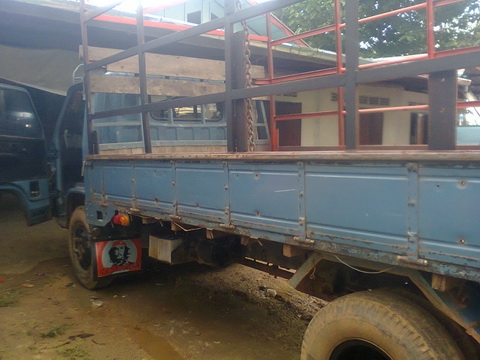 ขายด่วน ISUZU เครื่อง 4BD1 115 แรง  คัสซี NPR59L   เครื่องดี คัสซีสวย พวงมาลัยพาวเวอร์ ยาง 825/16เอกสารครบ รถใช้งานอยู่